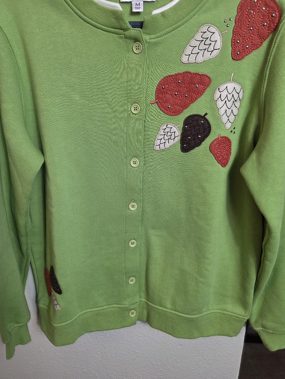 Rebecca Malone Women’s Medium Green Embroidered Leaf Button Front Cardigan Fall - Picture 6 of 11